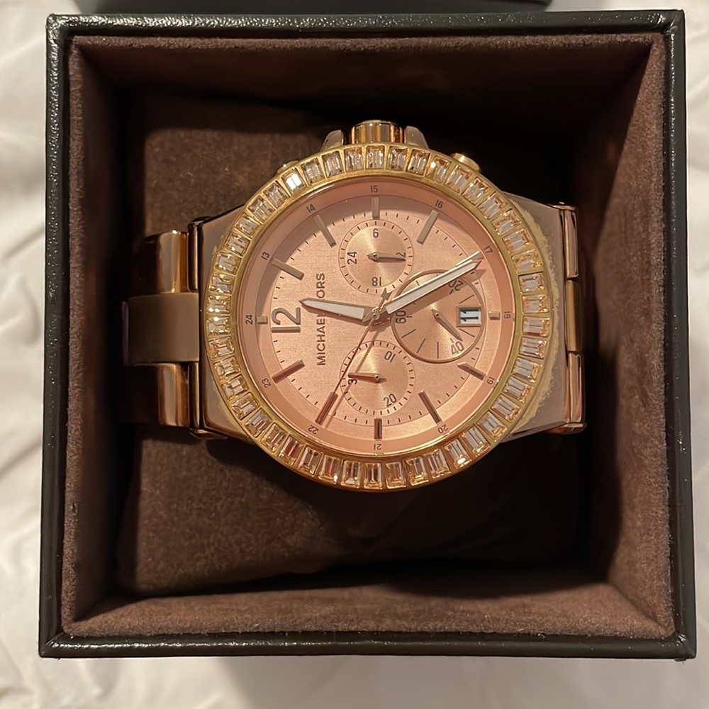 Michael kors rose gold watch